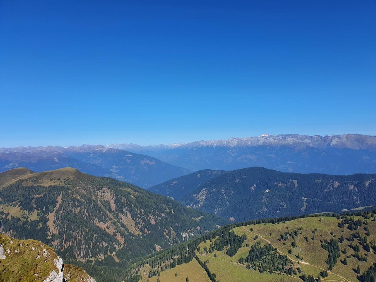 Haus Kraller-Urlaub Mit Seeblick Millstatt Exterior photo